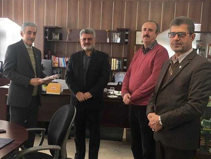 انتخاب مدیریت شرکت ستاره نادی بعنوان کارفرمای نمونه سال 1401 استان